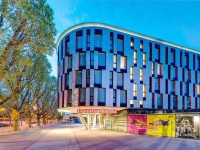 Hotel Hilton Garden Neckarpark Stuttgart
