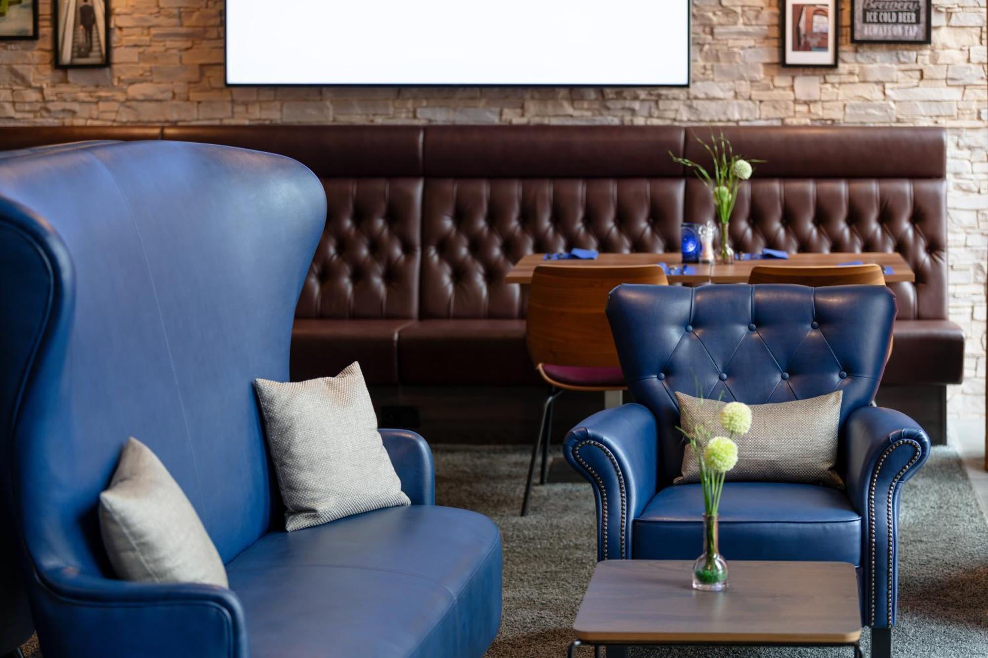 Hilton Garden Neckarpark 4*