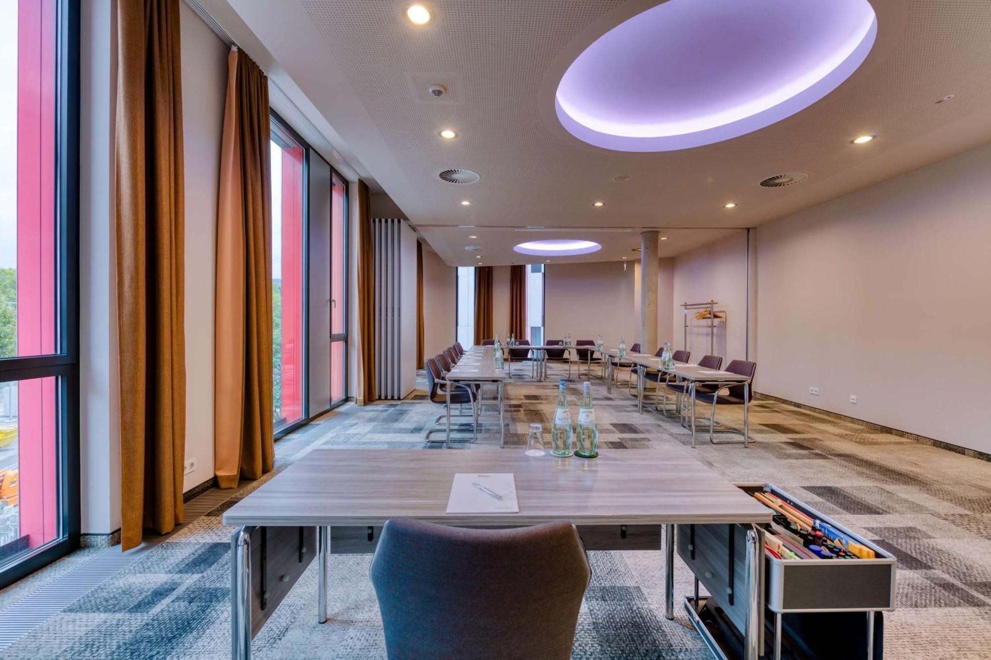 Hilton Garden Neckarpark Hotel