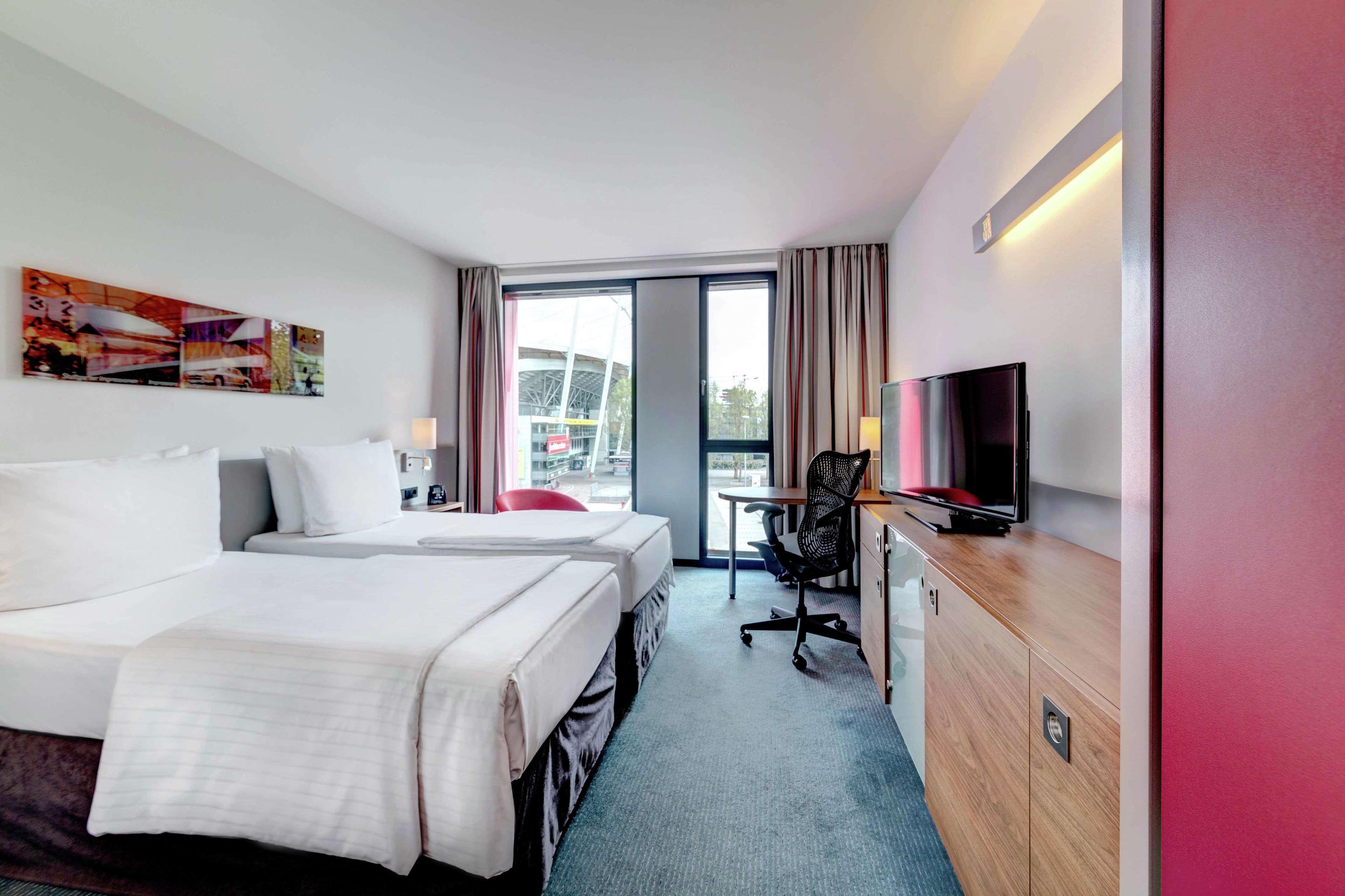 Hotel Hilton Garden Neckarpark Stuttgart