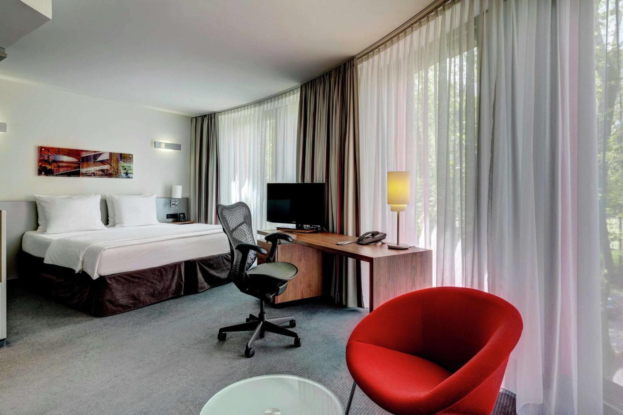 Hilton Garden Neckarpark Stuttgart