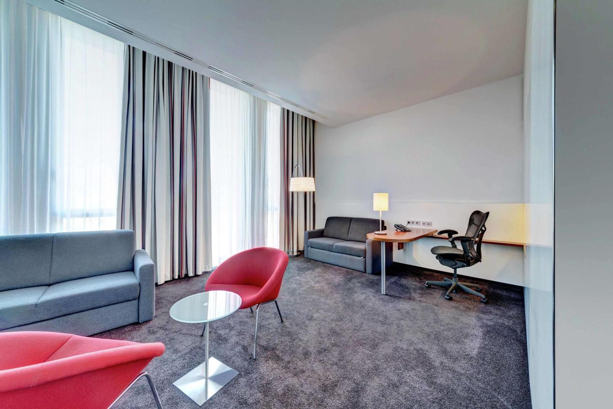 Hilton Garden Neckarpark Hotel